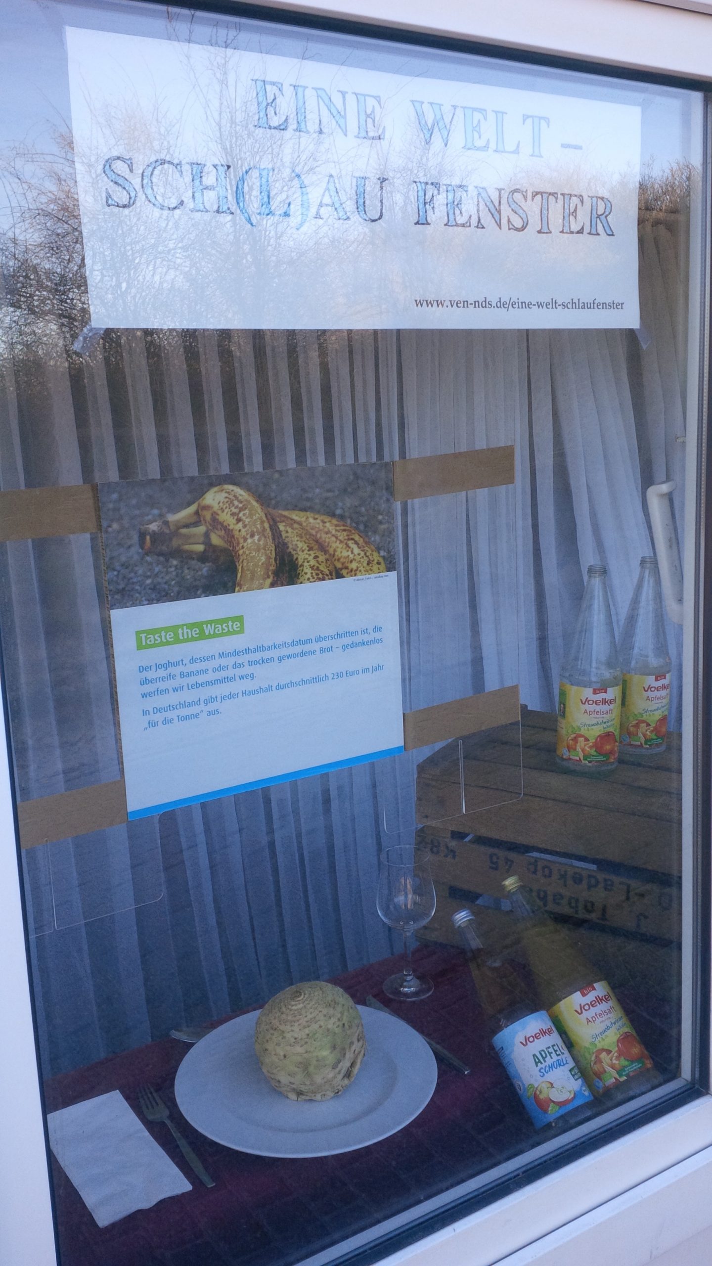 Eine Welt Sch(l)aufenster auf Fairtrade Insel Langeoog